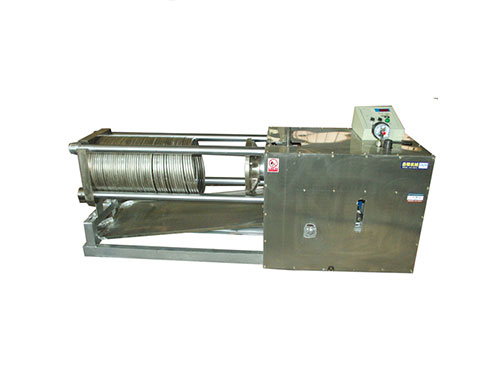 不銹鋼材質(zhì)全自動(dòng)臥式液壓榨油機(jī)DLW-100DS,自動(dòng)壓榨退榨，古法榨油機(jī)